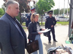 За порядок на Торговой площади.